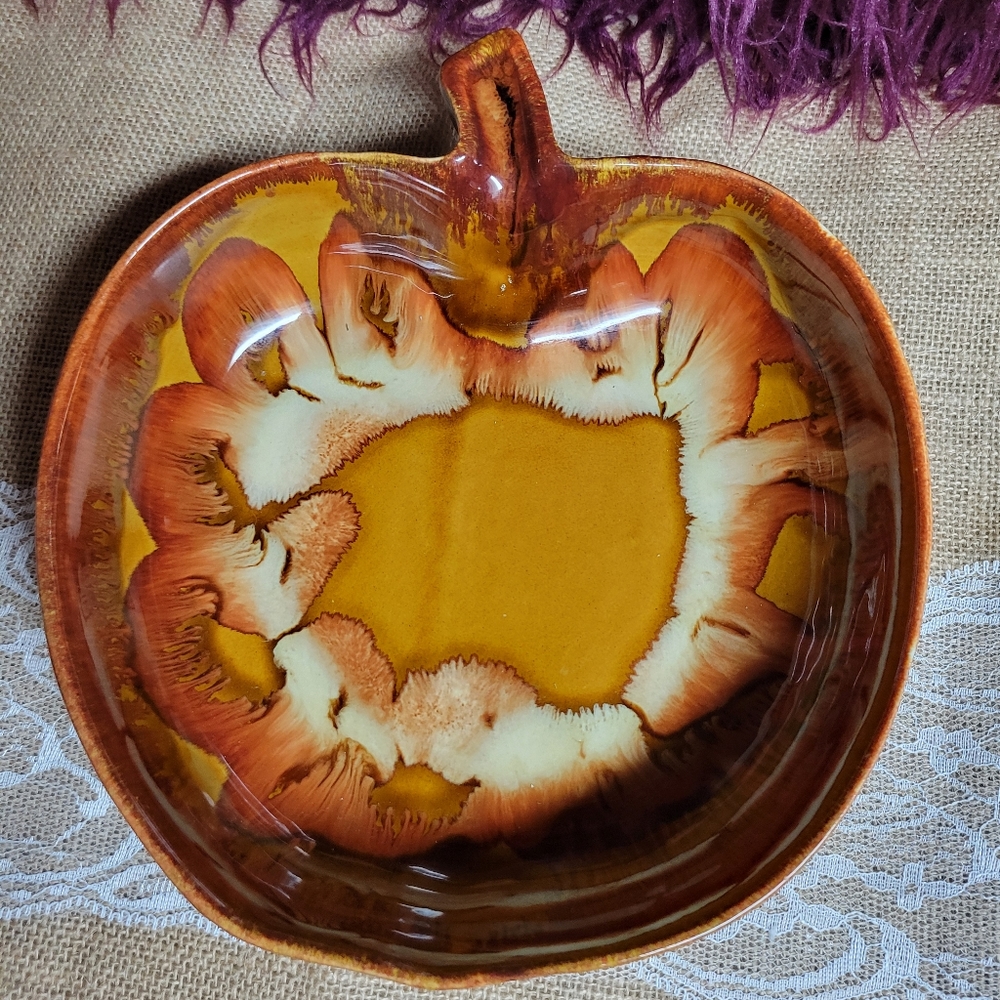 Rare Vintage find dryden oven wear collectable brown drip apple bowl